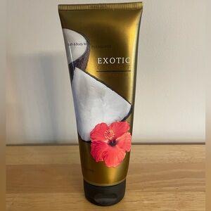 Bath & Body Works Exotic Coconut Body Cream - Vintage fragrance